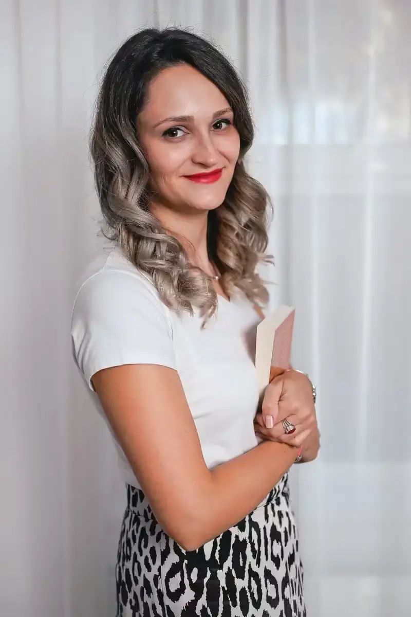 Portret profesional Corman Ioana Ligia, psihoterapeut Sibiu